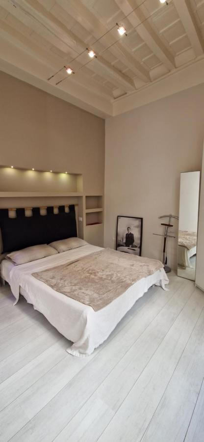 Savelli Apartment Old Town - Near Navona Place ローマ エクステリア 写真